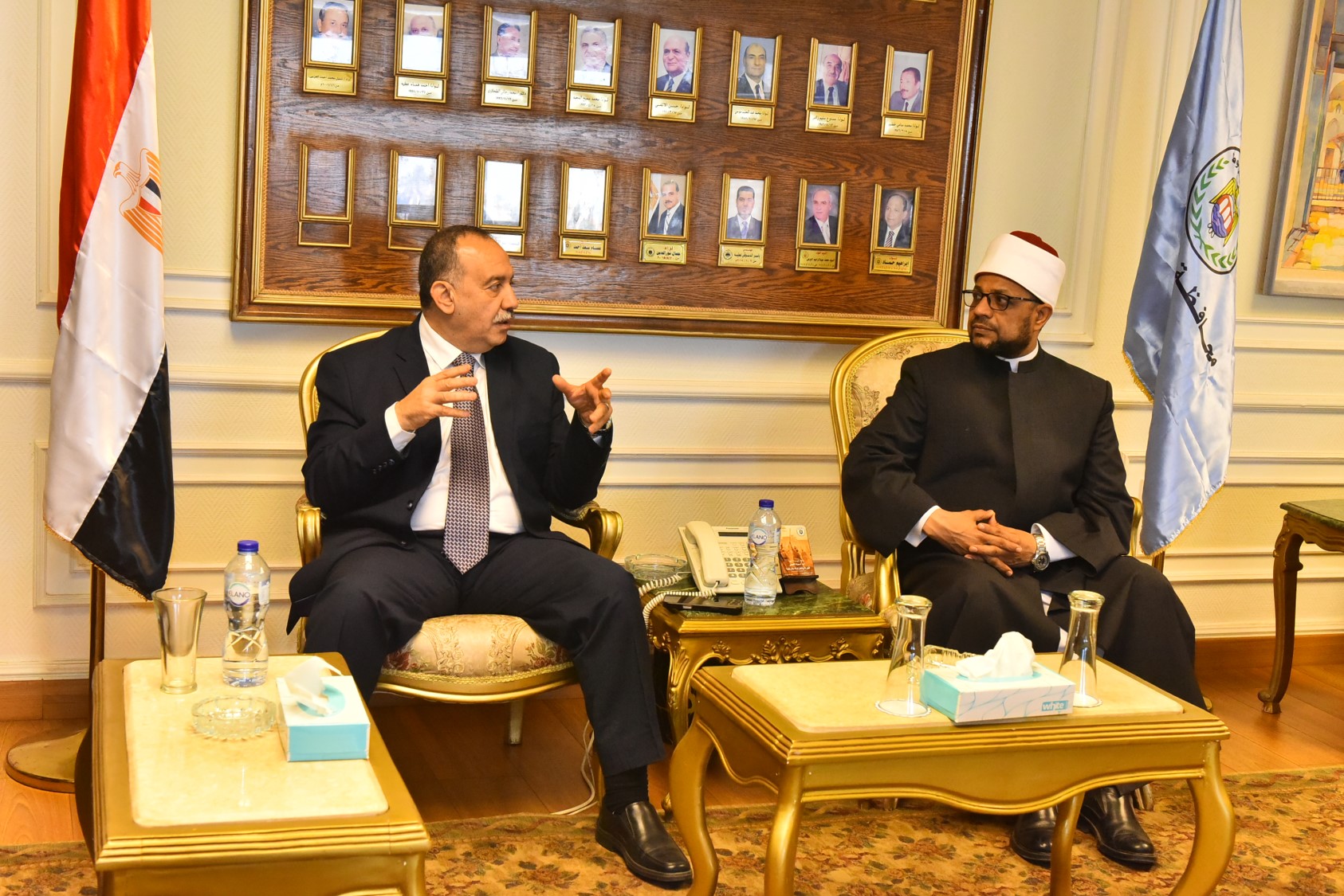 محافظ أسيوط يلتقي أمين مجمع البحوث الإسلامية لتعزيز الشراكة في نشر الوعي الديني